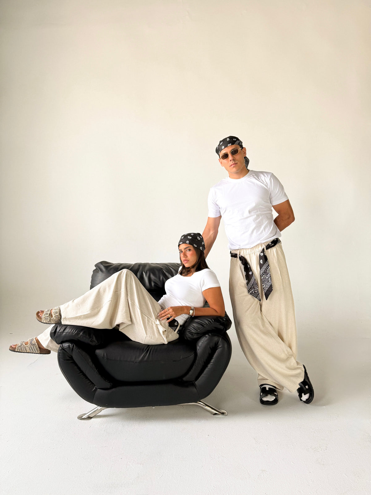 Linen Barrel Black Bandana Pants- THE TRIPLE B